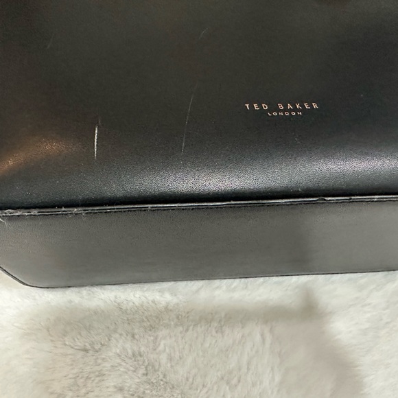 Ted Baker Handbag - Picture 15 of 16